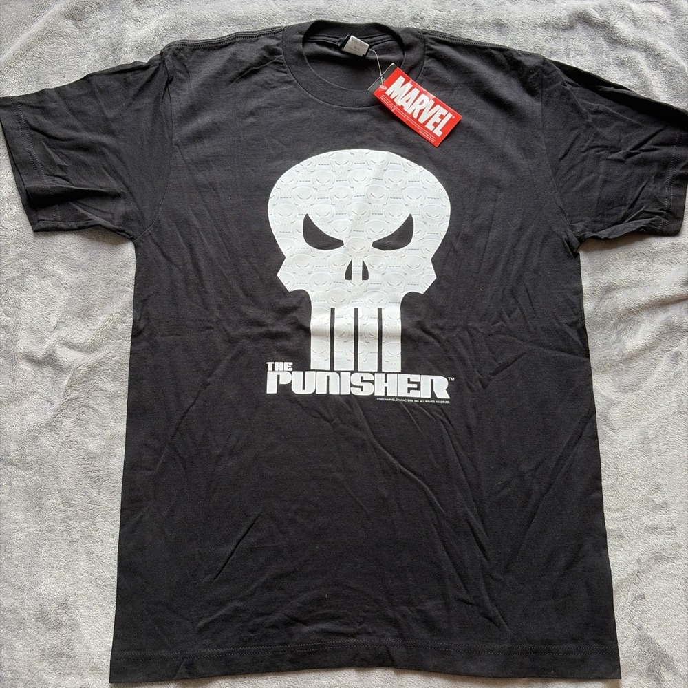 VTG Y2K The Punisher Promo Logo Graphic Marvel Mad Engine T-Shirt Large - NWT